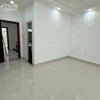 Mặt Tiền Cityland 5X20M 3Lầu 7Phòng - 5 Vệ Sinh35 Triệu/Tháng