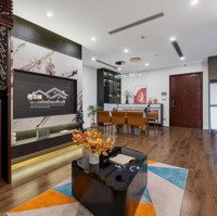Hiếm! Cần Bán Gấp Căn 3 Phòng Ngủview Hồ,Diện Tích100M2 Hướng Đn, Vinhomes D''capitale Trần Duy Hưng, Giá Bán 8,8 Tỷ