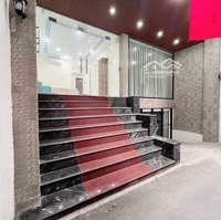 Bán Tòa Nhà Căn Hộ Dịch Vụ Phố Trích Sài
View Trọn Hồ Tây Doanh Thu 2 Tỷ/Năm
Vị Trí Đẹp