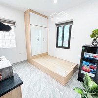 Bán Tòa Căn Hộ Dv Ccmn Lô Góc, Cầu Noi, Cổ Nhuế, 50M2, 6 Tầng, 11 Phòng, Thang Máy, Dòng Tiền 50 Triệu
