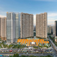 Cần Bán Gấp Căn 2 Phòng Ngủ 73M2 Tại D''capitale Trần Duy Hưng, Full Đồ, Giá Chỉ 6.3 Tỷ