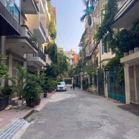 Cho Thuê Nhà Ngõ 105 Xuân La, Cạnh Kosmo Tây Hồ 40M2*4 Tầng 12 Triệu/ Tháng Vp, Hộ Gia Đình. 0982260815