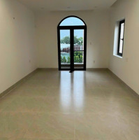 Cho Thuê Nhà Phố Thương Mại Mặt Tiền Hà Huy Giáp Ngay Ngã Tư Ga, Thạnh Lộc, Q12 Chỉ 25 Triệu/ Tháng