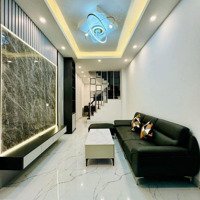 Bán Nhà Giáp Bát 30M Ra Phố 37M2 4 Tầng 4 Ngủ 7.35 Tỷ