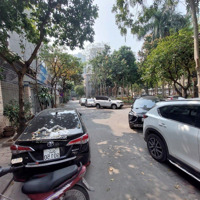 Cho Thuê Nhà Biệt Thự Lưu Hữu Phước, Nguyễn Cơ Thạch,Diện Tích100M2, 3,5 Tầng,Mặt Tiền8M. Nhà Đẹp Giá 30 Triệu