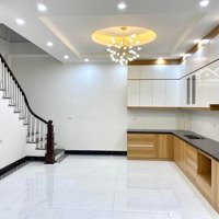 Thang Máy Xịn Xò - Ngõ Thông - Nhà Mới Thượng Thanh 72M2 Giá Bán 8.5 Tỷ