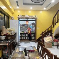 Bán Nhà Mặt Phố Đại La, 98M2, Mặt Tiền 4.5M, 39 Tỷ, Vỉa Hè Rộng, Kinh Doanh Đỉnh