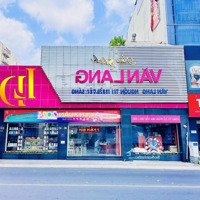 Bán Nhà Siêu Phẩm Mặt Tiền Trần Quang Diệu, P.13, Q3.Diện Tích16X16M, 3 Tầng, Hđt 200 Triệu/Th, Chỉ 65 Tỷ Tl