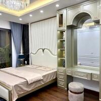 Siêu phẩm 1 nhà ra mặt phố Nguyễn Lân full nội thất giá 10 tỷ