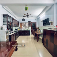 Nhàhẽm Xe Hơi1/ Ngay Hàng Xanh, Phường 15, Bình Thạnh, 80M, Dtsd 208M, 3 Phòng Ngủ, Nhỉnh 9 Tỷ Tl