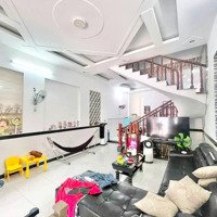 Nhà Lầu Gần Đường Thống 1 Làng Đại Học Quốc Gia.