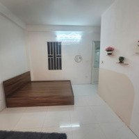 Phòng Studio - Khép Kín Full Đồ - Thang Máy - Cửa Vân Tay