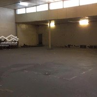 Chính Chủ Cho Thuê 700M2 Kho Hào Nam, La Thành, Đống Đa, Làm Văn Phòng, Kho, Giá Siêu Rẻ 100K/M2/Th