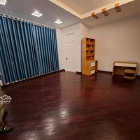 Cho Thuê Nhà Phùng Chí Kiên, Ô Tô, 55M2, 6 Tầng, Lô Góc, Vp, Kd - 25 Triệu