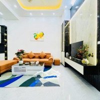 Bán Nhà Bồ Đề. 75M2 * 5 Tầng * 9,5 Tỷ. Full Nội Thất, Sát Ô Tô.