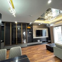 Bán Nhanh Căn Hộ 2 Phòng Ngủ72M2 Sẵn Hợp Đồng Cho Thuê 2 Năm 8, 3 Triệu/ Tháng.