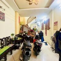Nhà phố Vĩnh Hồ - Ngõ nông, rộng – Nhà dân xây đẹp – 40m2 – 5 tầng - 8.6 tỉ