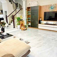 Siêu Vip, Biệt Thự Đường Lê Văn Sỹ, Quận 3. 14Mx17M - 4 Tầng Ngay Chợ Nguyễn Văn Trỗi. Giá Bán 40 Tỷ