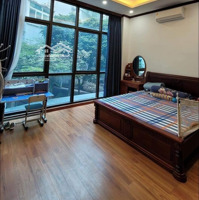 Bán Nhà Mặt Phố Vương Thừa Vũ 160M Mặt Tiền 10M Giá Bán 70Tỷ