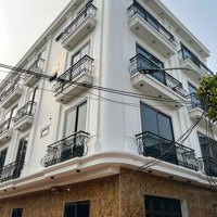 Chính Chủ Cần Bán Nhà Mới Xây Full Nội Thất Diện Tích 40M2 Xây Dựng 4 Tầng Giá Bán 4,3 Tỷ Liên Hệ:0969524373