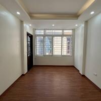 Bán nhà Vạn Phúc giá 7.7 tỷ, diện tích 30m2, 4 tầng, mặt tiền 8.5m