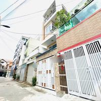 Nhà 3 Lầu Sân Thượng-Đường 8M-Dọn Vào Ở Ngay-Cạnh Metro Thủ Đức-Ô Tô Đậu Ngày Đêm Thoải Mái