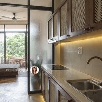 Căn Hộ Chung Cư Gần Võ Văn Tần, 1Pn- Ban Công, Thiết Kế Cổ Điển Ngay Hồ Con Rùa