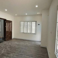 Bán Nhà Riêng Tại Hoàng Hoa Thám, 11.5 Tỷ, 53M2, 5 Tầng, 7 Phòng Ngủ Dòng Tiền, Tây Hồ, Hà Nội