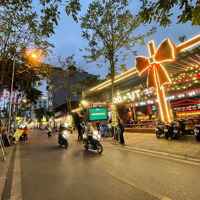 Nguyễn Văn Tuyết, Đống Đa.diện Tích97M2 X 8 Tầng,Mặt Tiền11M, Giá Bán 89,5 Tỷ. Lô Góc, Kinh Doanh, Dòng Tiền.