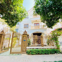 Bán Nhà Chính Chủ Biệt Thực Vinhomes Riverisde Hoa Sữa, Dt; 300M2M, 4T, Giá Bán 110 Tỷ