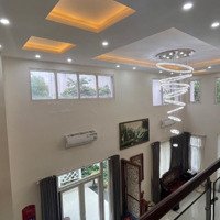 Bán Biệt Thự - 4Tầng - 11X25 - Đường Bưng Ông Thoàn - Phú Hữu.tp Thủ Đức.