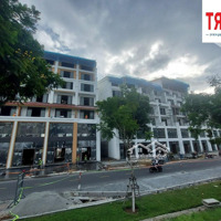Kẹt Tiền. Bán Shophouse Nhà Phố Diện Tích 532M2 Gần Sông, Tt.tp Đà Nẵng. Nhận Nhà Ngay. 0939088811
