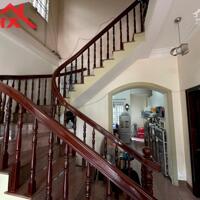 Bán nhà 2 tầng 200m2 thổ cư gần công viên Biên Hùng. Chỉ 10,5 tỷ
