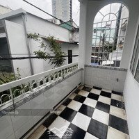 Bán Gấp Giảm 500 Triệu - Lô Góc Thoáng Mát -Hẽm Xe Hơi- Giáp Q1 - Chỉ 5.79T