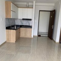 Cần Ra Nhanh Căn Hộ Chung Cư. Hướng Hồ Bơi. Thoáng Mát