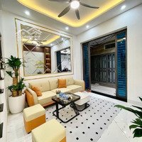 Bán Nhà Đẹp Thanh Xuân 33M2 - 3 Tầng - 3.3 Tỷ - 15M Ra Ô Tô Đỗ