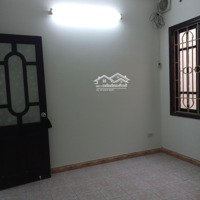 Cho Thuê Căn Hộ 2 Phòng Ngủ 1Vs, 40M2 Tại Tầng 6, 49A Hàng Bún, Ba Đình, Hà Nội, 6 Triệu
