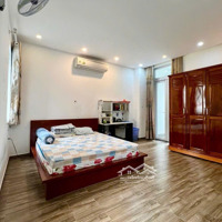 Nhà Đẹp Trung Tâm Trần Quang Diệu Quận 3, Ngang Khủng 5,7M, 5 Tầng Đúc, Chỉ Nhỉnh 6 Tỷ