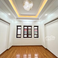 Bán Nhà Mặt Phố Vĩnh Hưng, 22 Tỷ, 65M2, 3 Phòng Ngủ 3 Vệ Sinh Pháp Lý Đầy Đủ