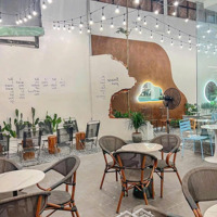 Cho Thuê Nhà Mặt Tiền Sương Nguyệt Ánh, Phường Bến Thành, Quận 1