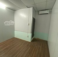 Phòng Trọ Có Máy Lạnh , Nvs Riêng, Có Thêm Bếp Nếu Khách Cần, Ngay Trung Tâm Q5, Tiện Qua Quận 1,3