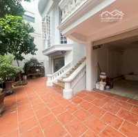 Cần Bán Biệt Thự Phố Đặng Thai Mai Trung Tâm Quận Tây Hồ Hà Nội