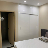 Chính Chủ Bán Căn 2 Phòng Ngủ+ 2 Vs Tầng Cao View Ngoài Full Đầy Đủ Nội Thất Giá 1,5Xx Tỷ Liên Hệ: 0931838555