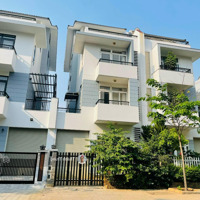 Hàng Ngon Sau Tết! Bán Căn Biệt Thự Kdc Gia Hoà, 1T 3L Có Thang Máy, Full Nội Thất Giá Bán 15,8 Tỷ Tl