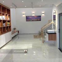Bán Nhà 3 Tầng, 89M2 Ngang 4.5M, Full Nt, Đường Xe Hơi, Gần Phạm Văn Đồng. 8 Tỷ 8 Tl