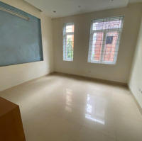 Cho Thuê Biệt Thự Mễ Trì, 125M2, 4 Tầng,Mặt Tiền8M, Vp, Kho, Kd - 30 Triệu