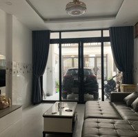 Bán Nhà Mặt Phố Chdv Gần Sân Bay 2 Mặt Tiền, Chỉ 12 Tỷ