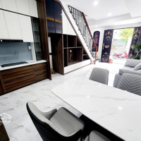 Nhà Đẹp Hoàng Diệu _ Cách Biển Trần Phú 500M