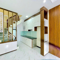Nhà Đối Diện, Cách Đh Thể Dục Thể Thao 400M,Diện Tích36M Giá Chỉ 2,79 Tỷ Ô Tô Đỗ Ngày Đêm