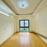 Nhà Đối Diện, Cách Đh Thể Dục Thể Thao 400M,Diện Tích36M Giá Chỉ 2,79 Tỷ Ô Tô Đỗ Ngày Đêm